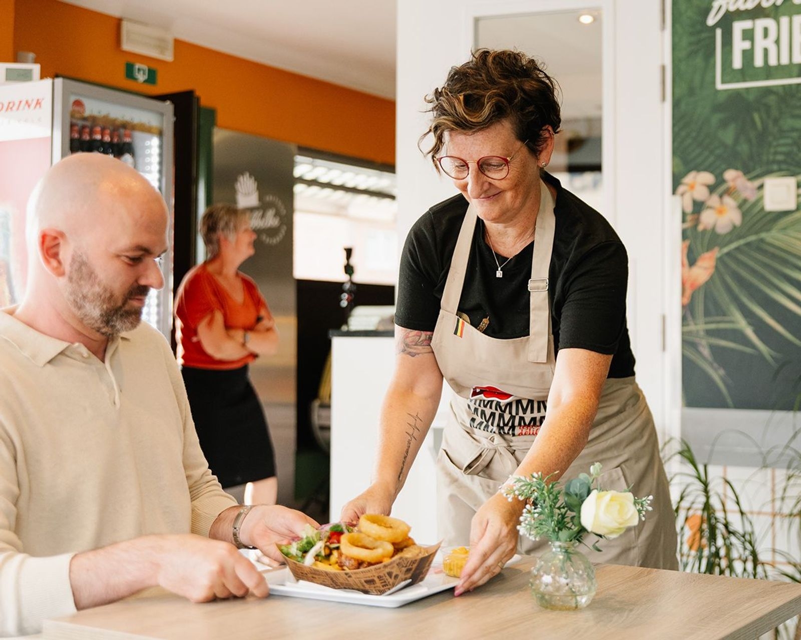 't knabbelke waar klanten en smaken al 20 jaar samenkomen